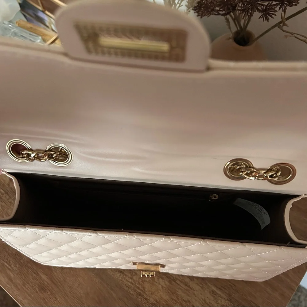 Neutral Tan Quilted Chain Shoulder Bag - Picture 4 of 4